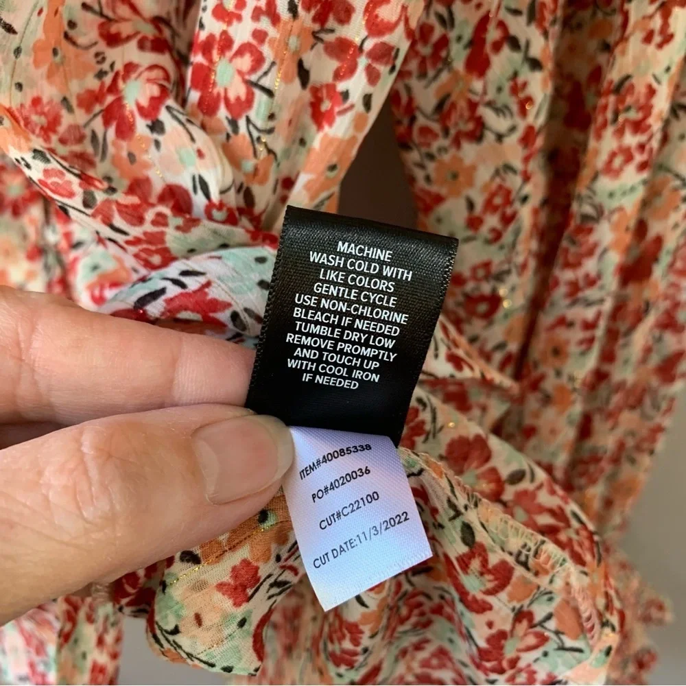 Torrid red, orange, light green sheer‎ floral long sleeve button up top. Size 1X - Picture 9 of 9